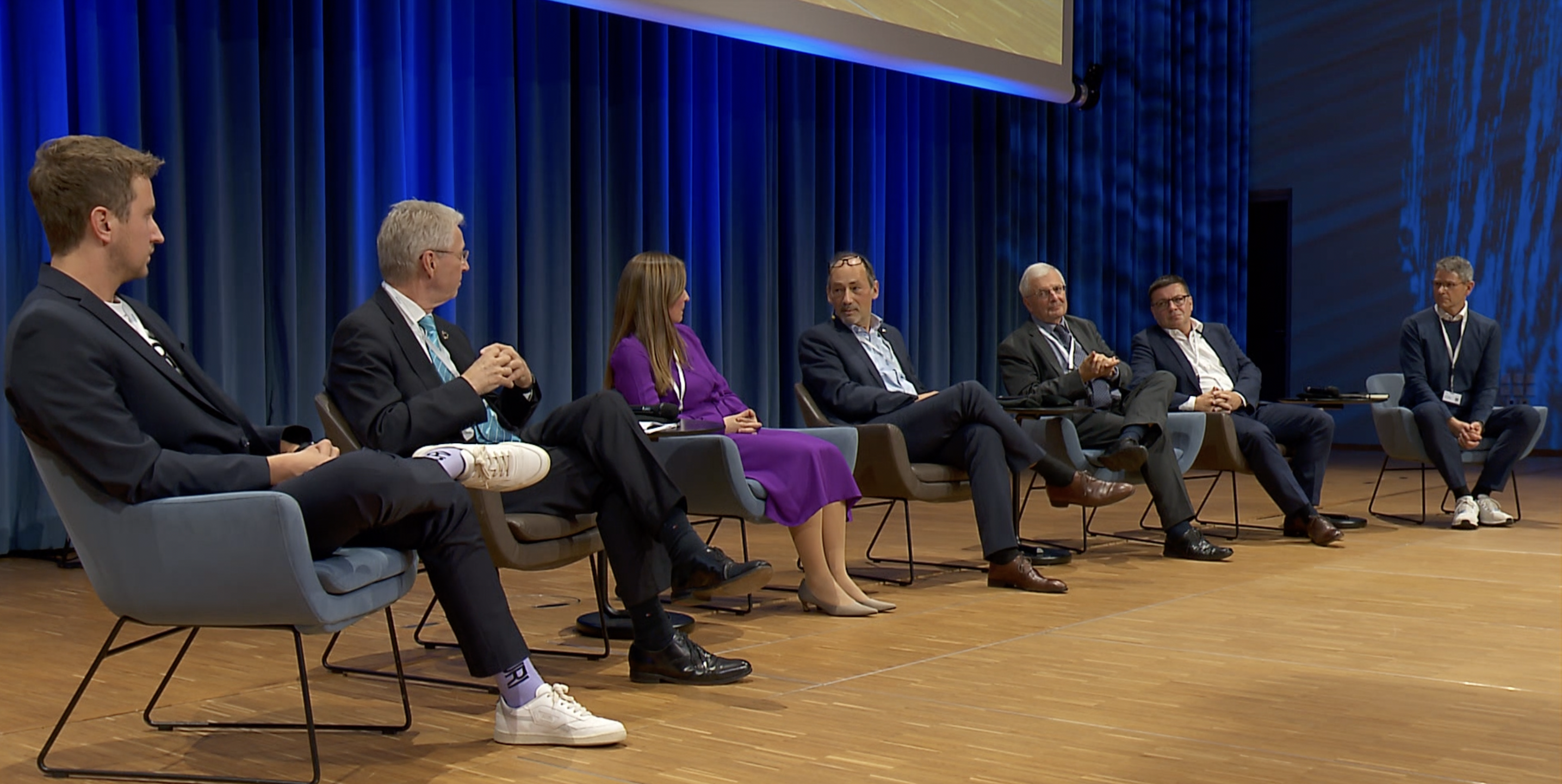 The Panellists of the panel "Exploration is Human: Medical Aspects in New Space" at the Munich New Space Summit 2024